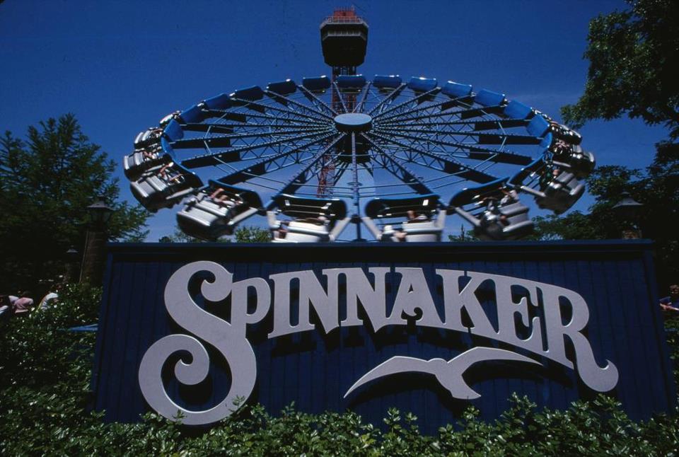 Spinnaker Ride Retro Sticker